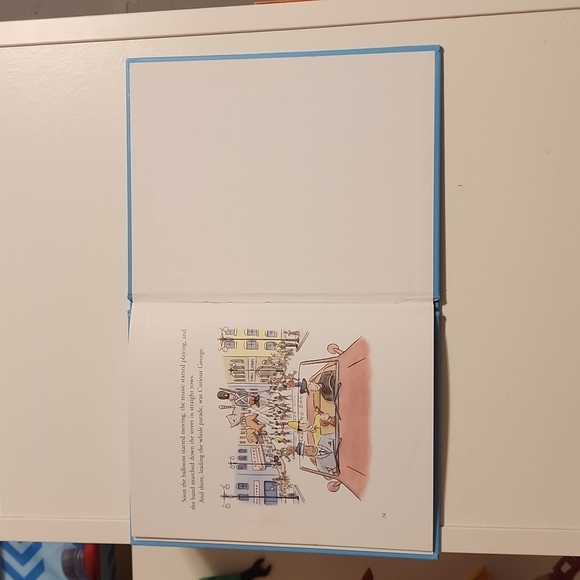 Children Book - Picture 3 of 4